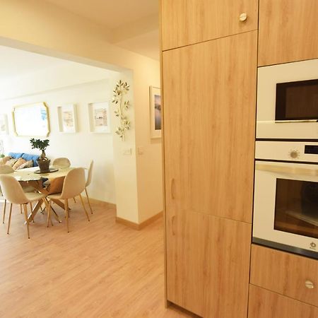 סן סבסטיאן Paradise Luxurious Flat, Free Parking, 3 Double Rooms, Terrace, Jacuzzi, Fully Renovated מראה חיצוני תמונה