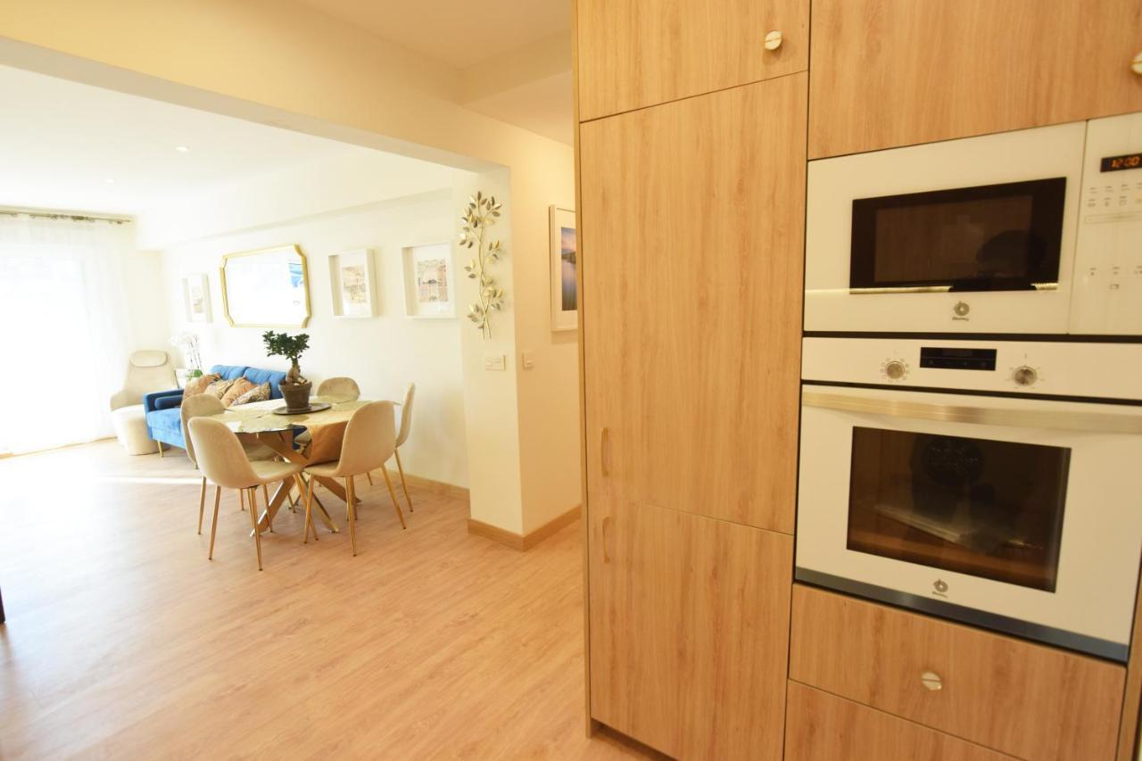 סן סבסטיאן Paradise Luxurious Flat, Free Parking, 3 Double Rooms, Terrace, Jacuzzi, Fully Renovated מראה חיצוני תמונה
