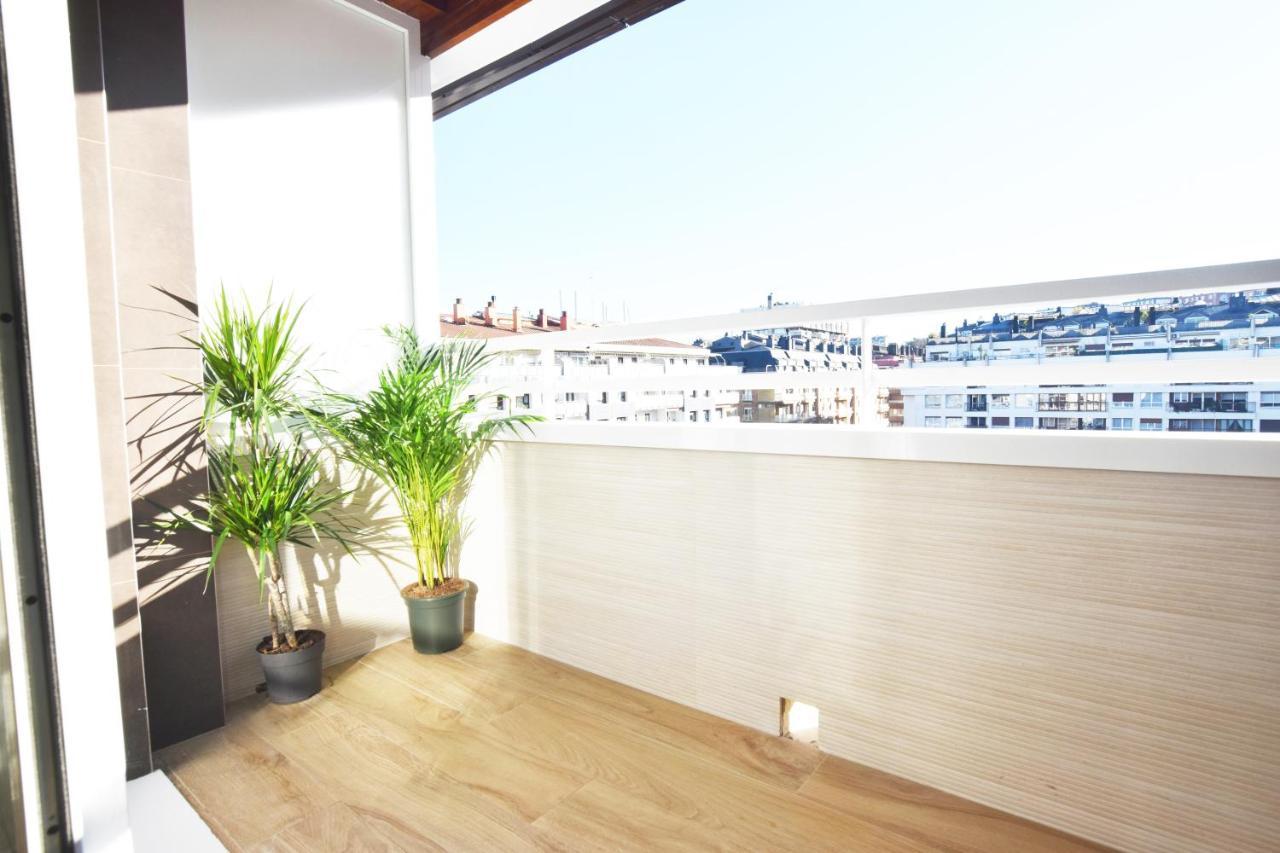 סן סבסטיאן Paradise Luxurious Flat, Free Parking, 3 Double Rooms, Terrace, Jacuzzi, Fully Renovated מראה חיצוני תמונה